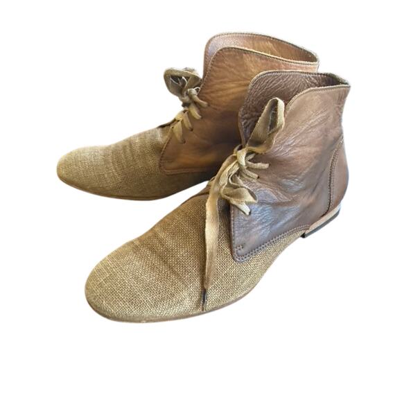Hudson Distressed Leather and Linen Ankle Boots - Size 38 - Rustic Boho Style - Picture 1 of 8